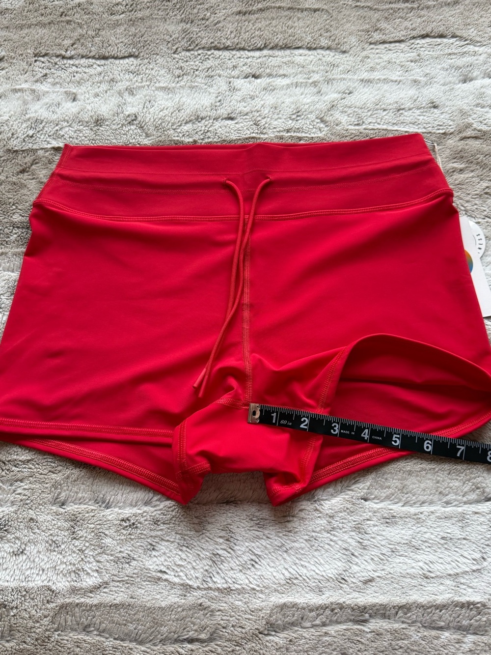 NWT Vuori Shorty Swim Shorts in Bright Red Size L - Picture 7 of 13